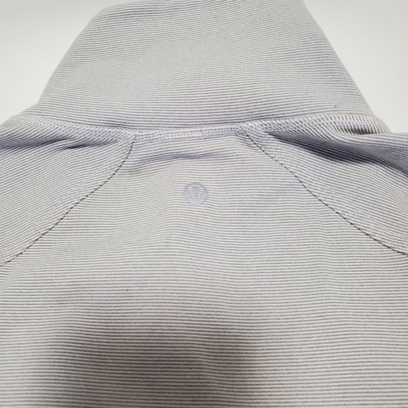 Lululemon Zip Up Jacket - Picture 7 of 7